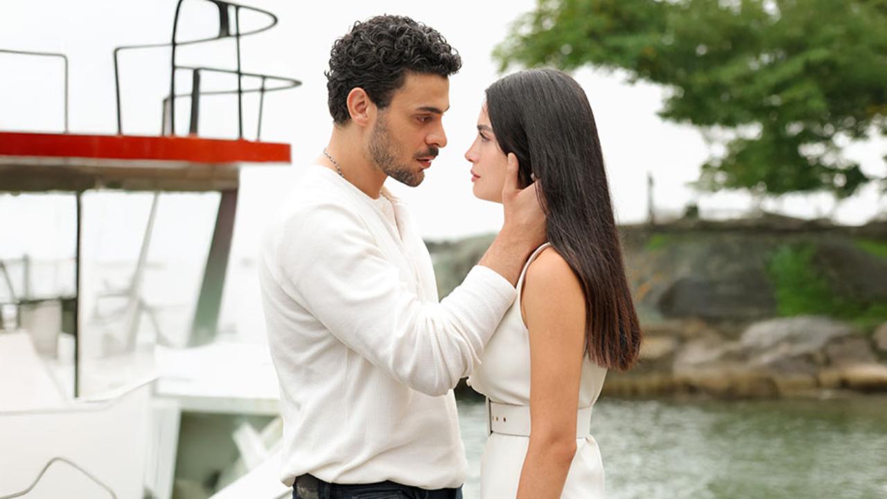 مسلسل عيناك كالبحر الاسود الحلقة 3 الثالثة مترجمة